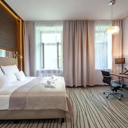 Plaza Boutique 4*