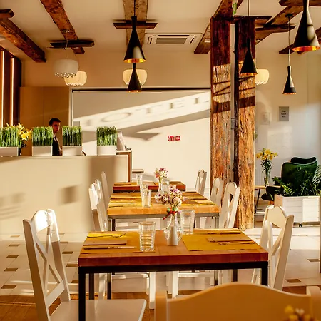 Plaza Boutique Hotel