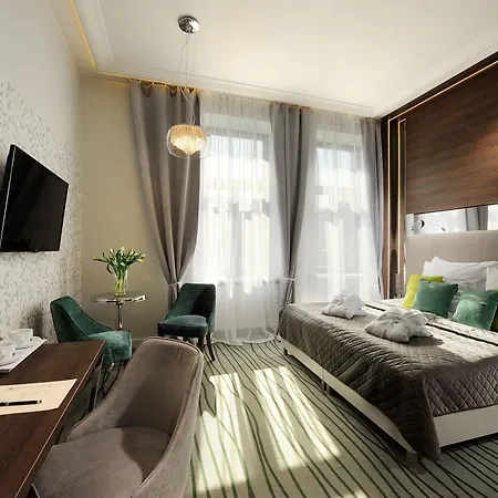 Plaza Self Check-in Hotel Cracovia