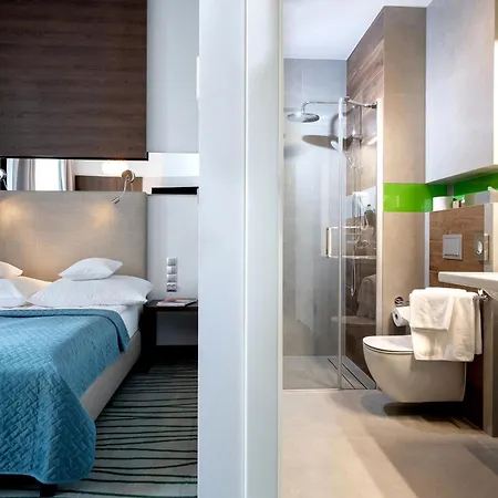 Plaza Self Check-in Otel