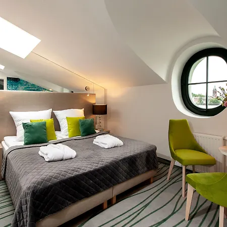 Plaza Boutique Hotel