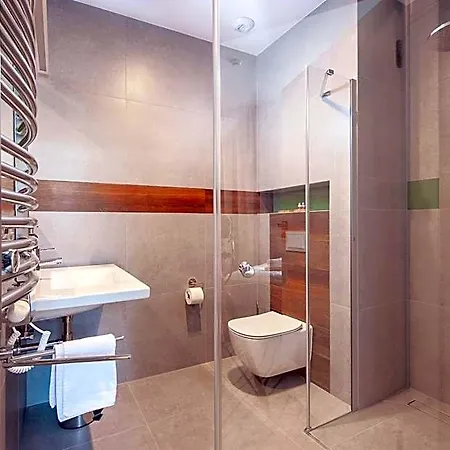 Otel Plaza Self Check-in 4*