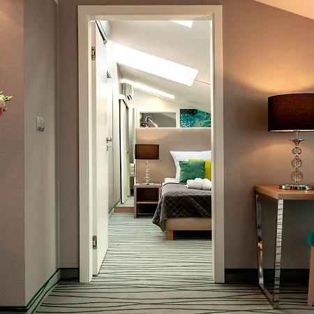 Plaza Boutique Hotel